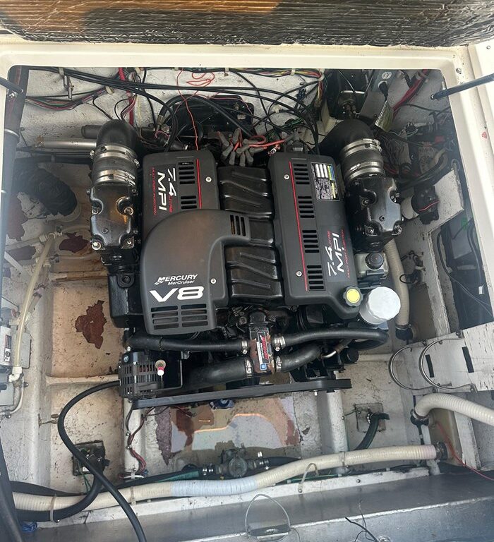 bayliner 2858 ciera command bridge (14)