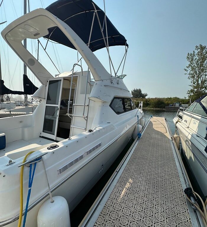 bayliner 2858 ciera command bridge (4)