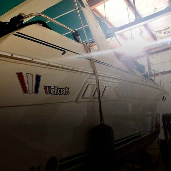 background yacht welcraft 3400 gran sport 1988