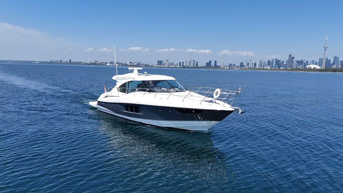 2017 cruisers yachts 45 cantius 45ft 1