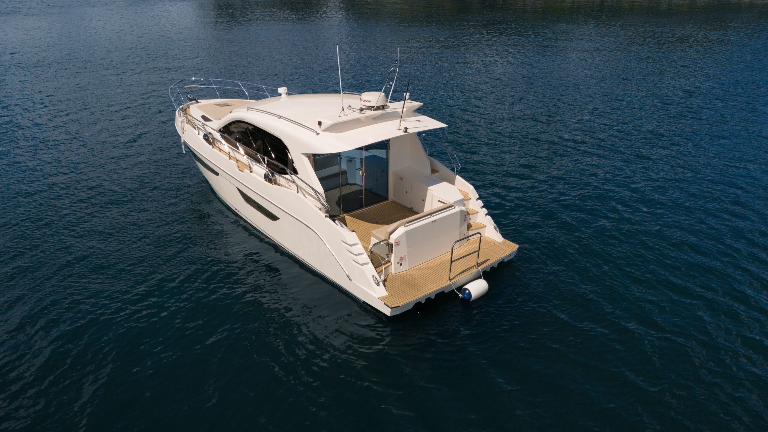 Eastar Yacht 4 min