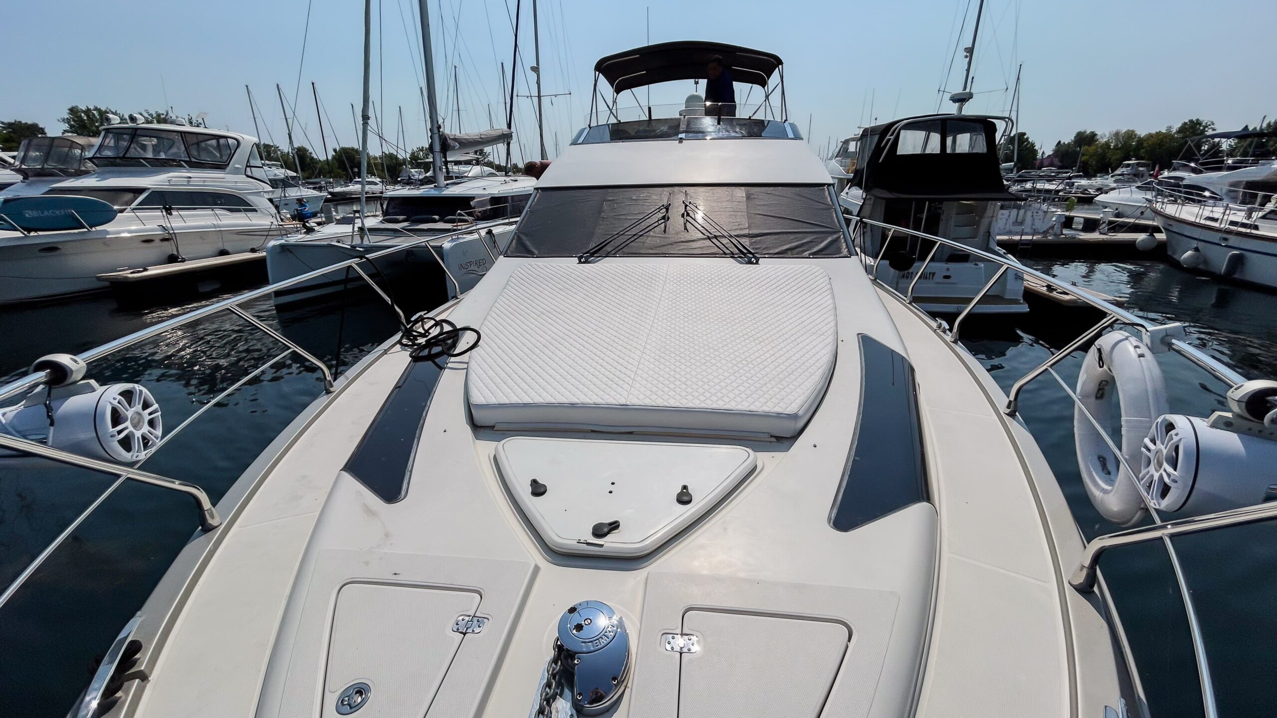 Marquis Flybridge 18 min