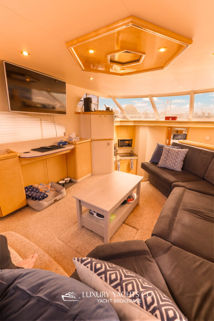 1997 Neptune Aft Cabin 200