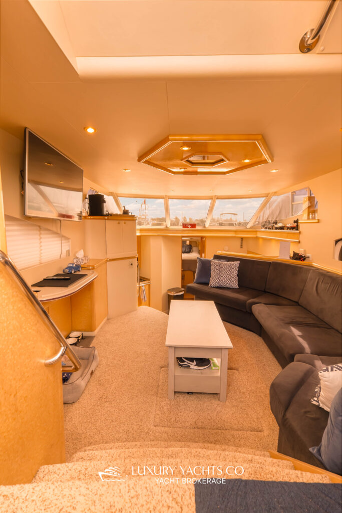 1997 Neptune Aft Cabin 228