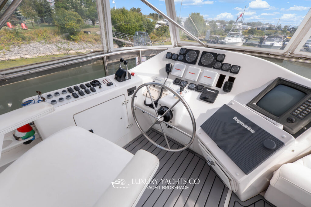 1997 Neptune Aft Cabin 268