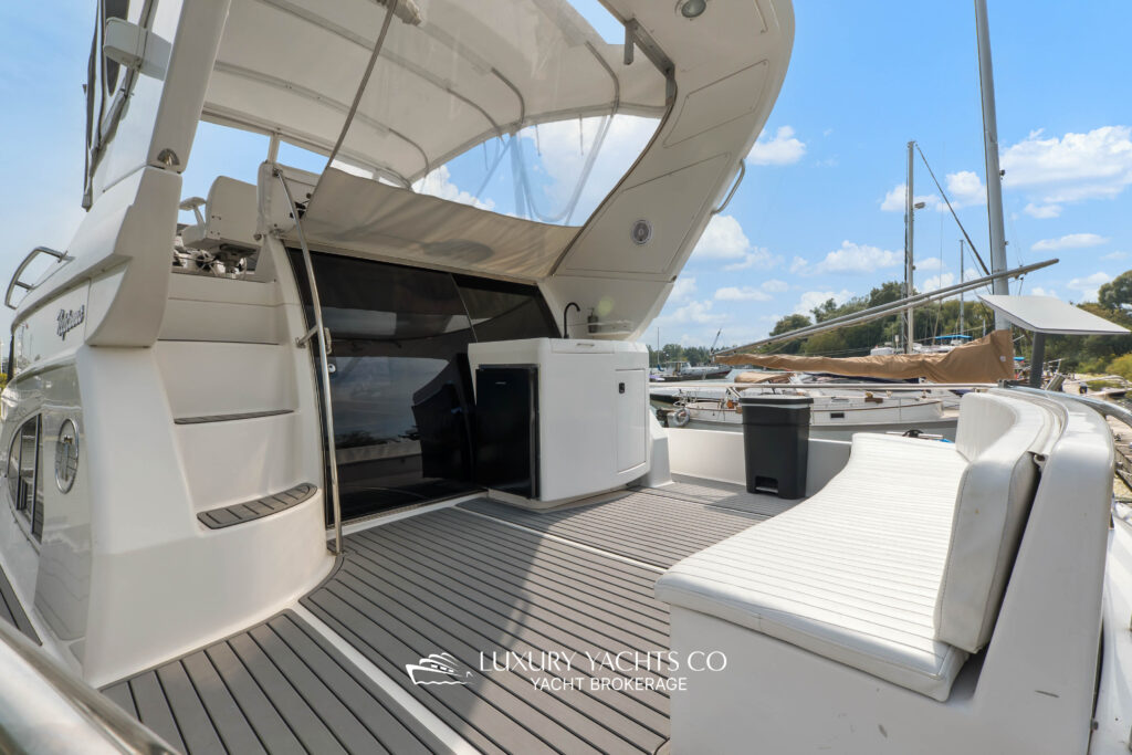 1997 Neptune Aft Cabin 337