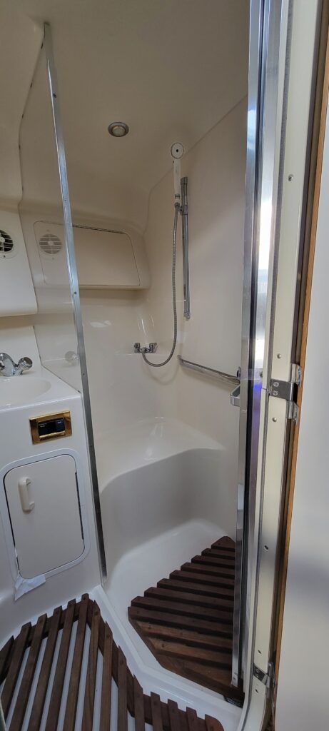 17119468 6fff 4fe3 8df9 e41bb0c5d482