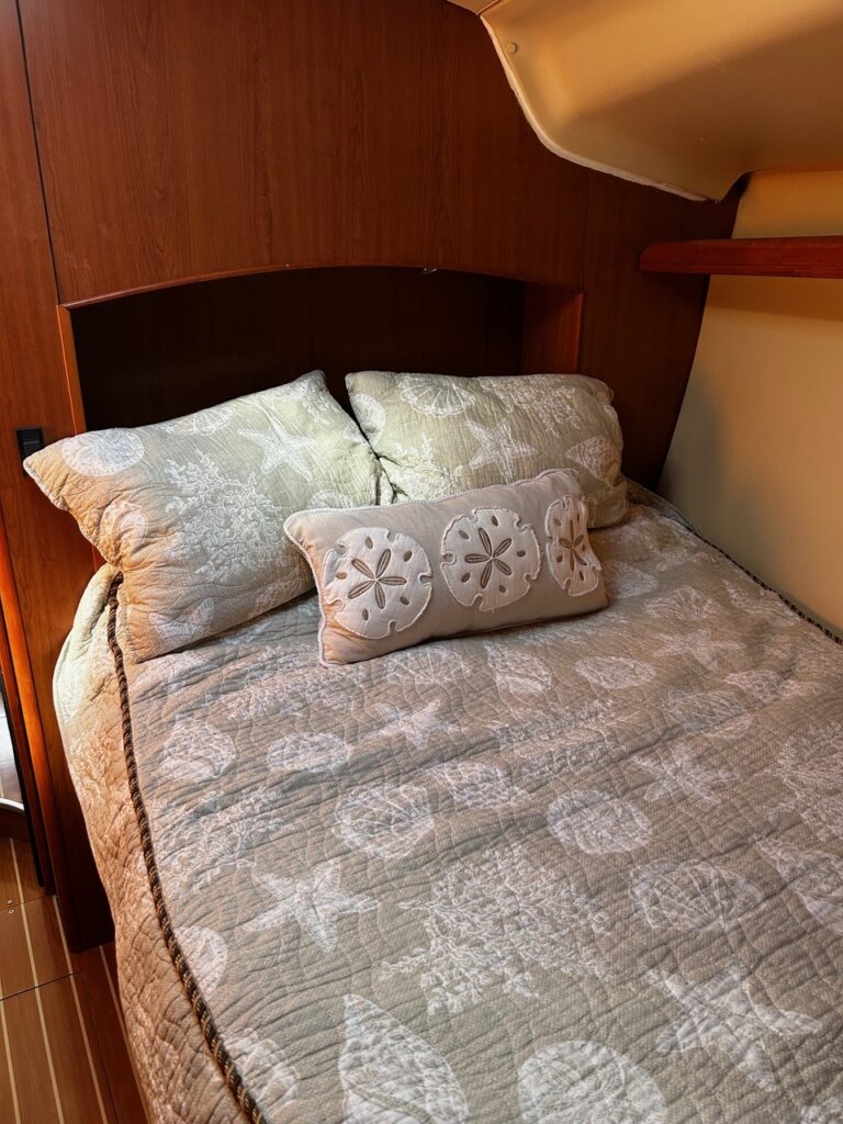 1f037d7d 6721 4cfe bef5 e1e8e8d170d5