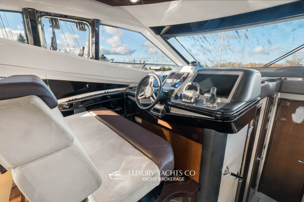 2013 Marquis500 Fly Bridge 200