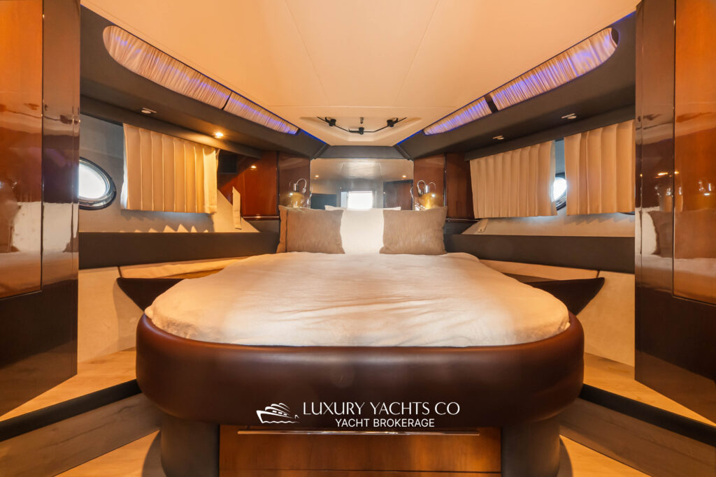 2013 Marquis500 Fly Bridge 240