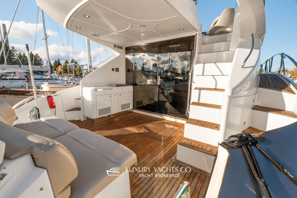 2013 Marquis500 Fly Bridge 303