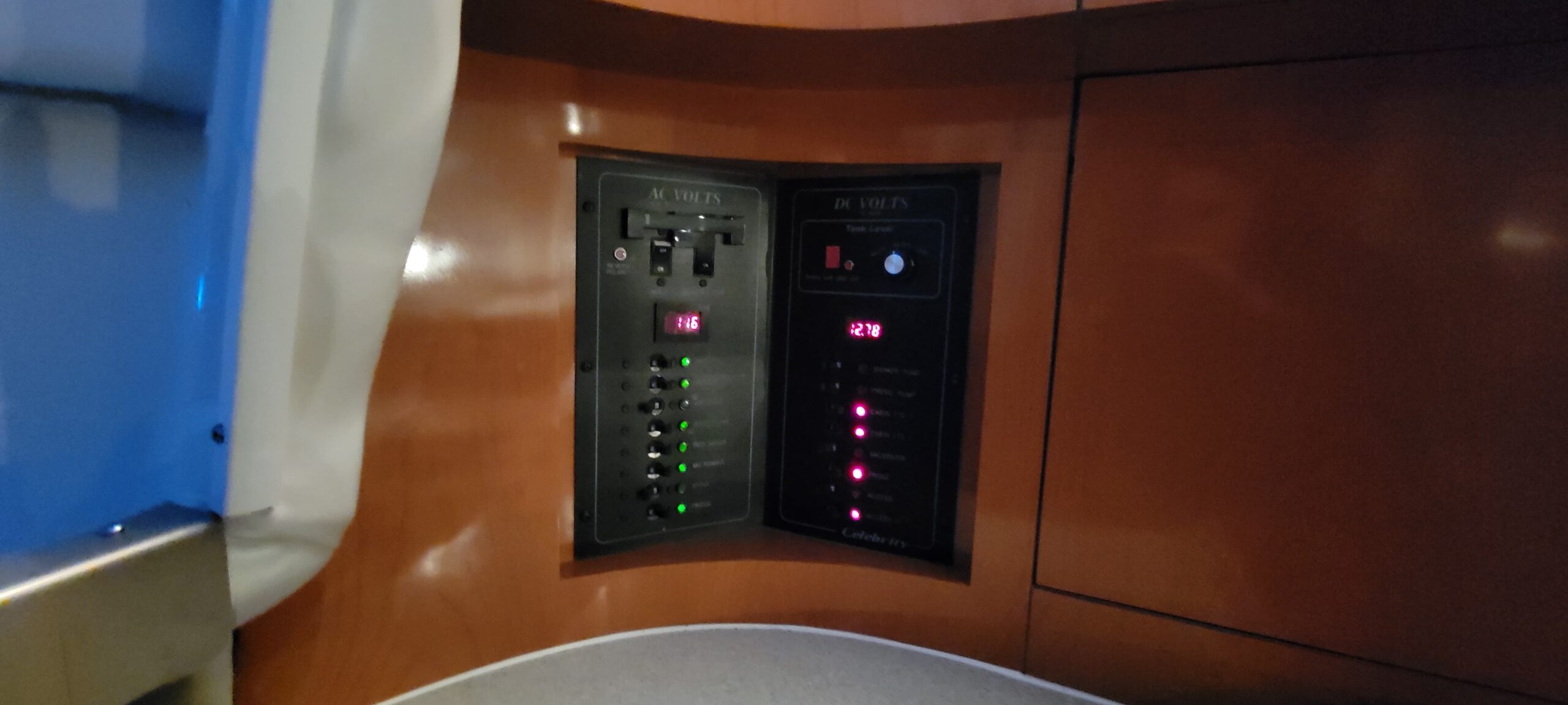 6873466b 2de1 4c73 8d06 5e917f602770