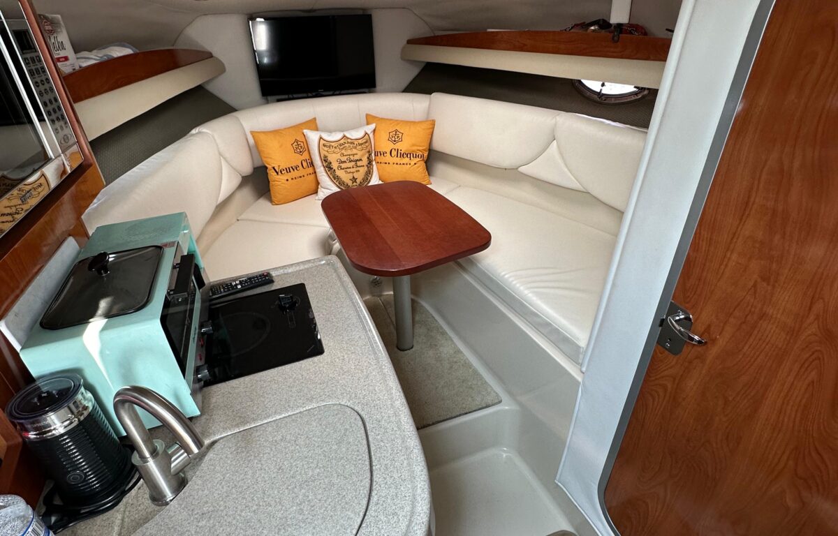 b9058822 a276 4b7c 81af ed843158c48e