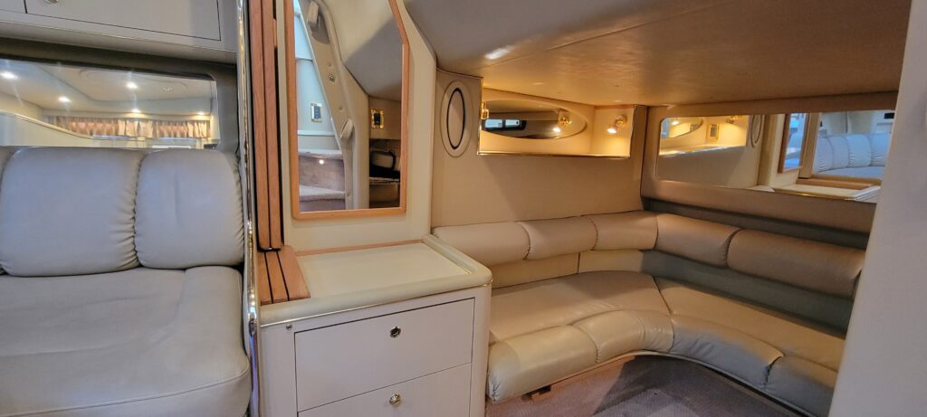 ce85a98d a2e3 4313 b690 c8dda66b4cc3