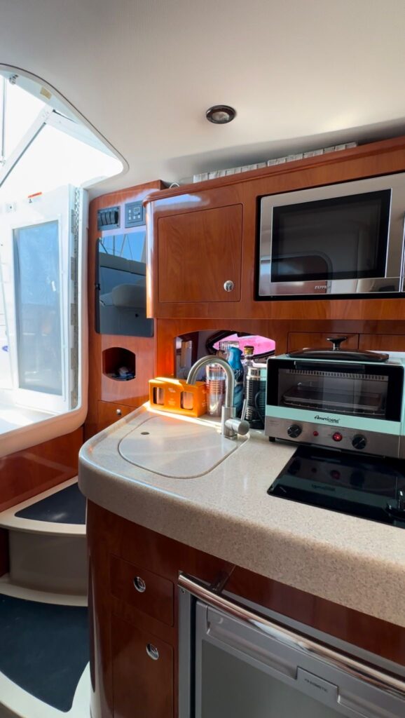 e0126086 de4d 44f3 99a2 ca615c1d387b