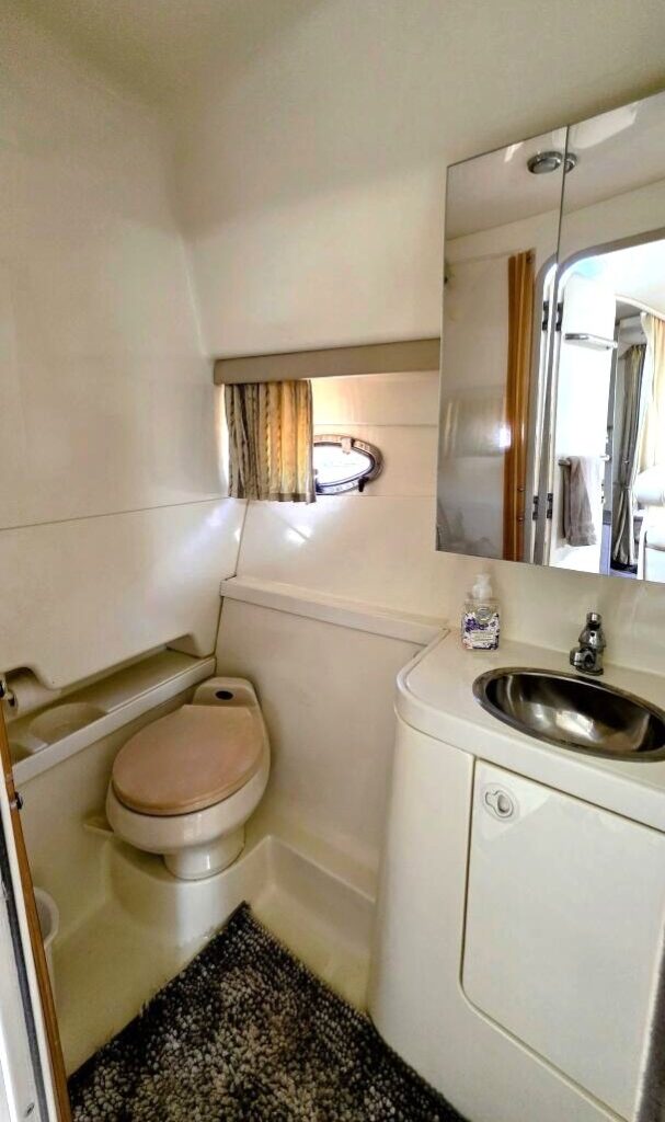 a38ab903 b74f 475e 97ae bd10e29a2ef8