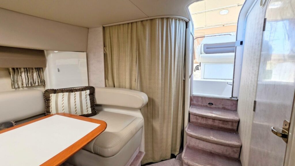 f6b5d033 35f9 4f54 830f 42d01a7feffb